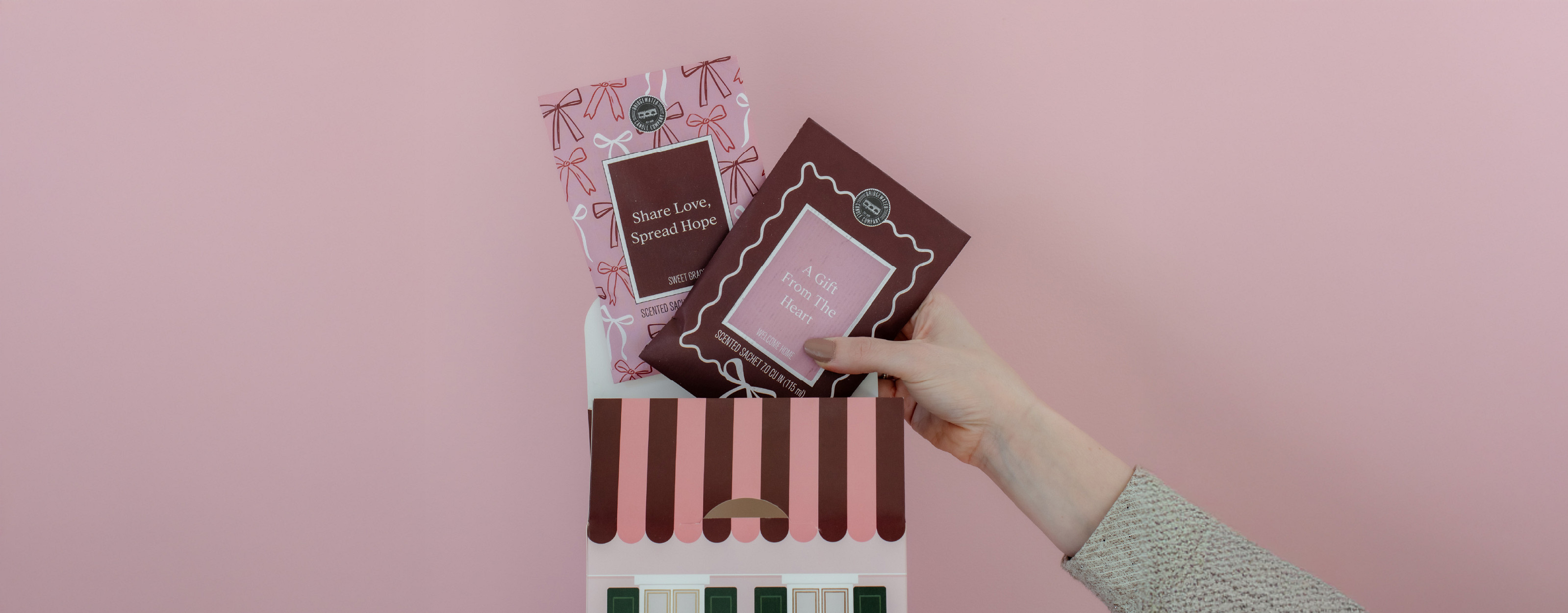 Christmas Pop-1-06.jpg